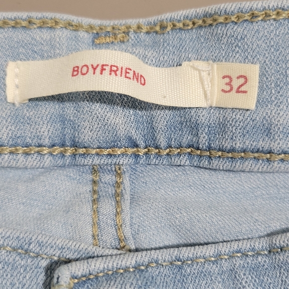 Levi's Women's Boyfriend Mid-Rise  Lapis Med Wash Jeans Size 32 (34×27) Stretch - Picture 12 of 14